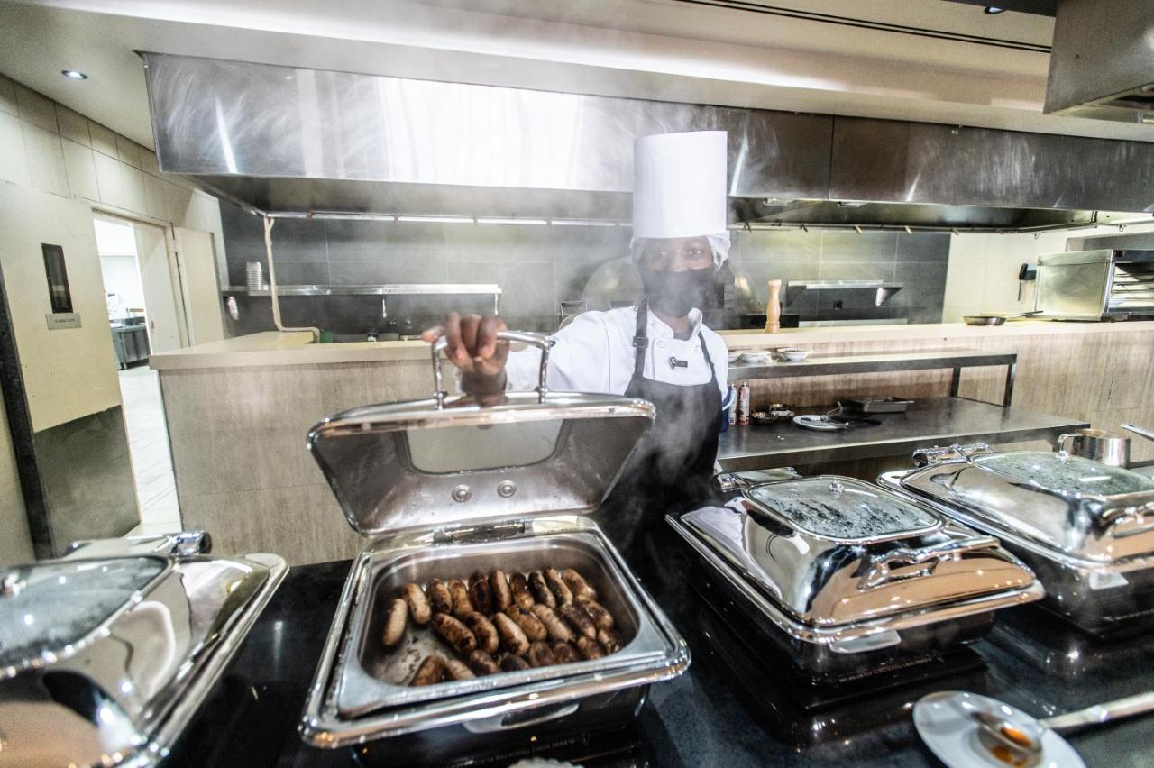 The Capital Zimbali Hotel Ballito Exterior foto A commercial kitchen