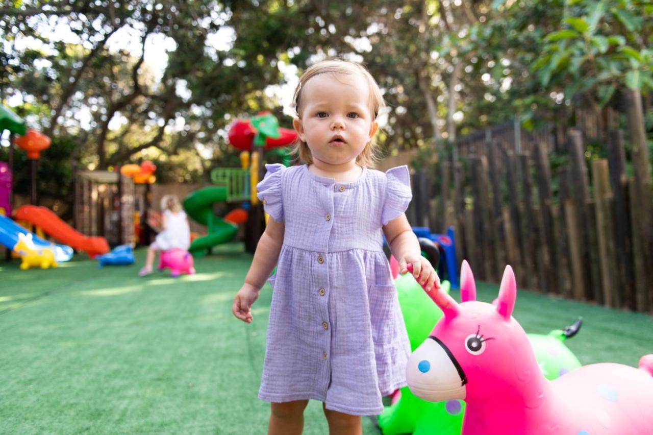 The Capital Zimbali Hotel Ballito Exterior foto A child at a daycare